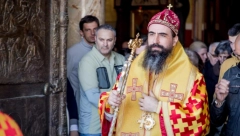 KO JE VLADIKA METODIJE? Naslednik episkopa Joanikija preživeo i brutalno prebijanje jer je branio crkvu