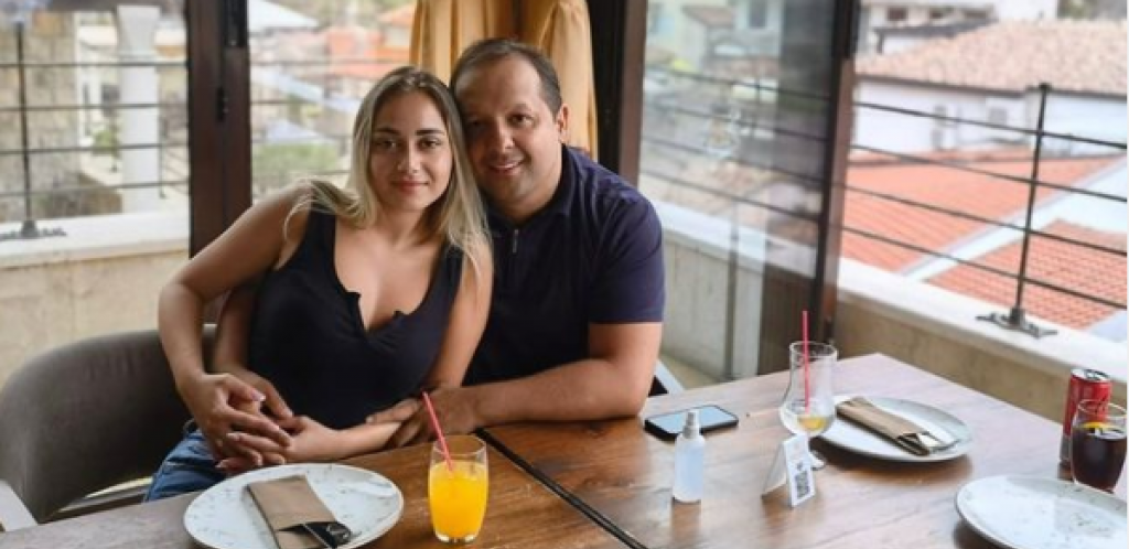 SMRŠAO 19 KILOGRAMA ZA MESEC DANA Pevač uradio neviđenu transformaciju i to zahvaljujući ovome, priznao da su se molili za njega