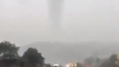 TORNADO U KRASNODARSKOM  Nesvakidašnje scene u ovom ruskom odmaralištu (VIDEO)