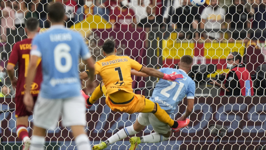 SAD SE ZNA KO JE VLADAR RIMA! SMS i Lacio porazili Romu, fantastičan meč na "Olimpiku"!