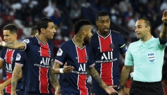 MNOGIMA SE OVO NIJE SVIDELO Zvezda "svetaca" se brutalno našalila na račun pada društvenih mreža (FOTO)