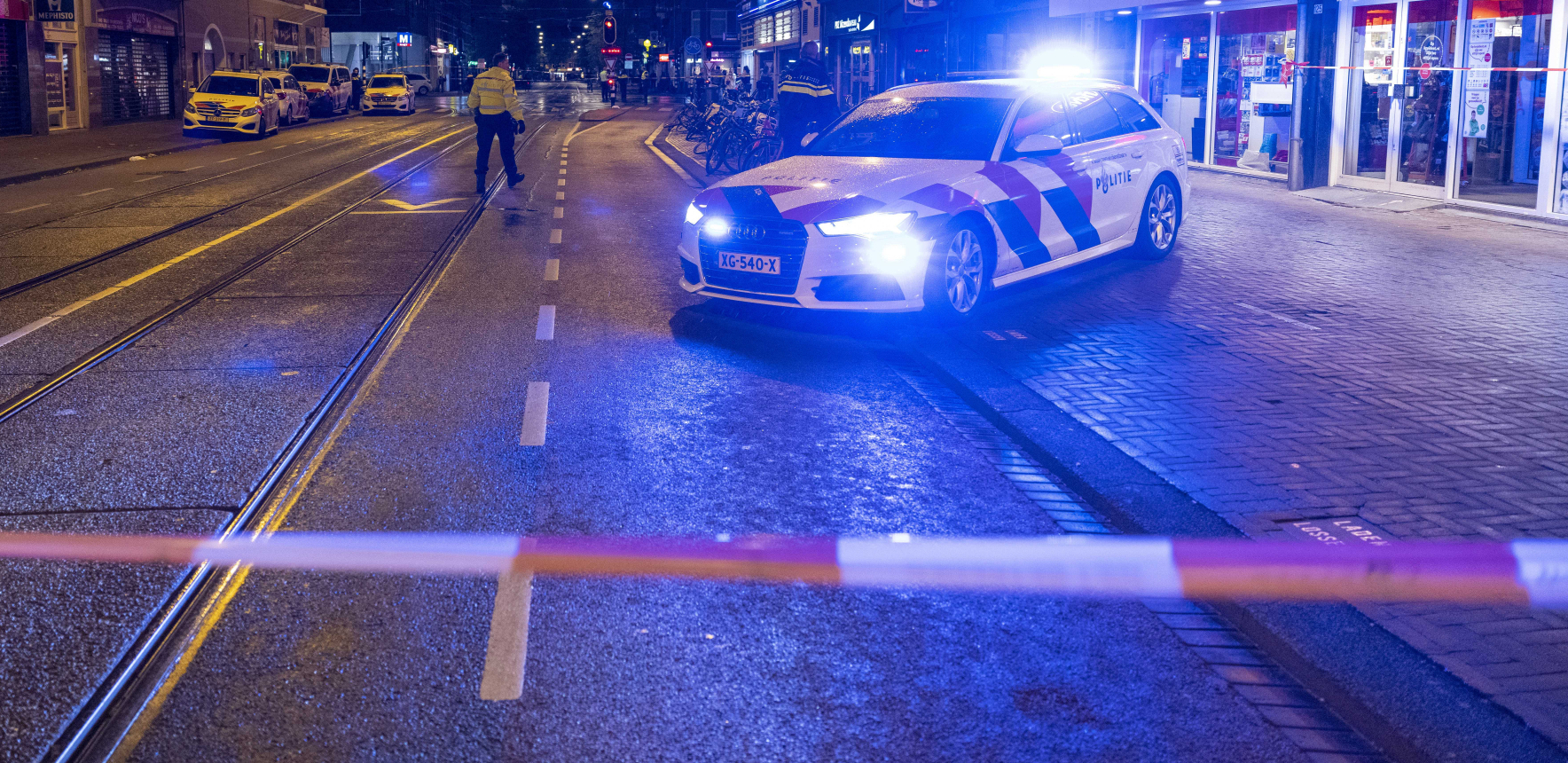 JEDNA OSOBA UBIJENA U HOLANDIJI Napad nožem u humanitarnom centru, napadač pobegao