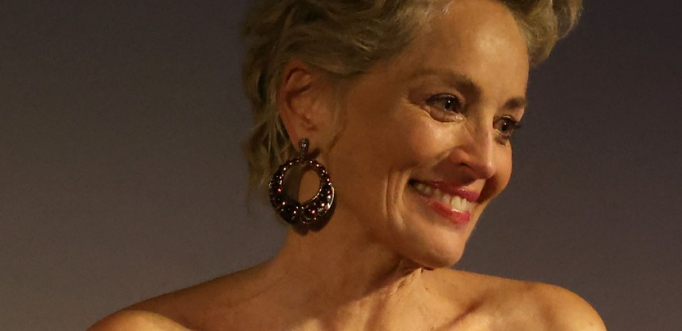 MOĆNE PORUKE ŠERON STOUN Žene ovo je jedini način da izgledate što bolje za svoje godine