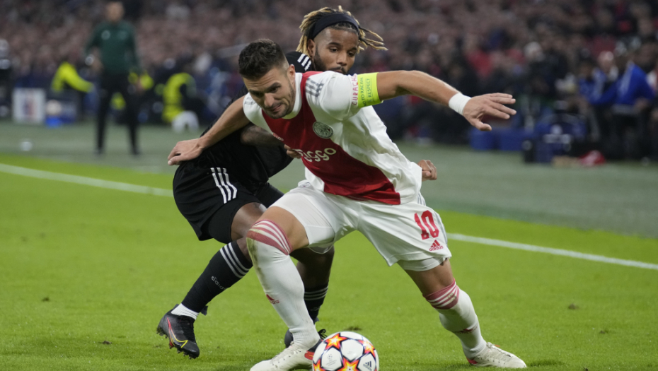 "KOPLJANICI" JEDVA IZVUKLI REMI Tadićev Ajaks teško do boda u Alkmaru