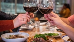 "Mislim da su nas iskoristili": Oglasila se devojka koja je večeru na Hvaru platila 400 evra (VIDEO)