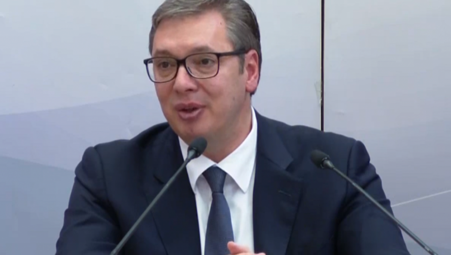 STIŽE 20.000 DINARA PENZIONERIMA Predsednik Vučić objavio novu pomoć države, evo kada se uplaćuje novac