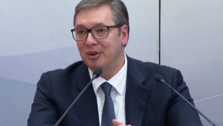 STIŽE 20.000 DINARA PENZIONERIMA Predsednik Vučić objavio novu pomoć države, evo kada se uplaćuje novac