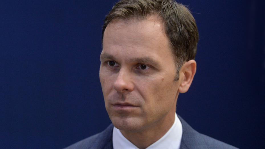 OŠTRA KRITIKA NASILJA Ministar Siniša Mali osudio napad na urednika Milana Lađevića