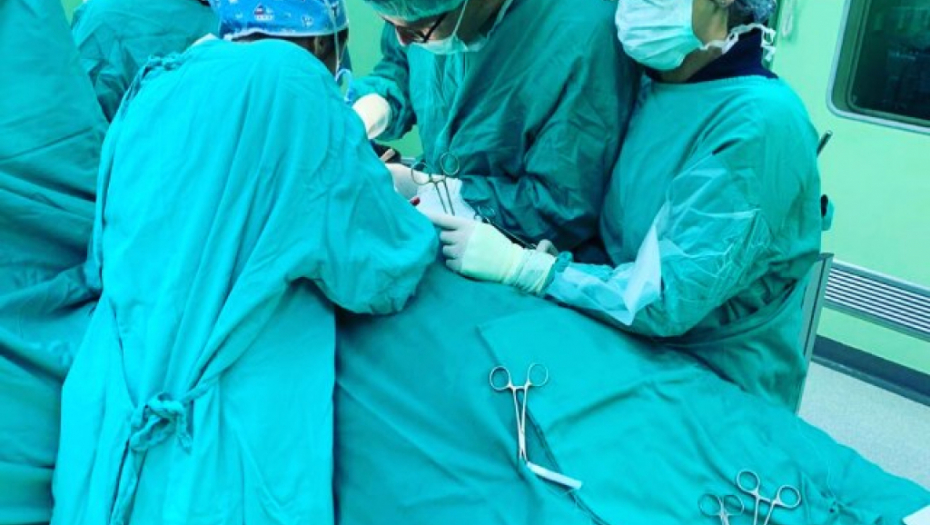 Kažnjena doktorka amputirala pogrešnu nogu pacijentu zbog greške, oštećeni nije doživeo presudu