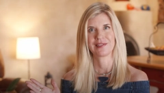 VRATILA SE IZ MRTVIH, PA ISPRIČALA ŠTA JE DOŽIVELA: Videla sam svog dedu, a onda sam primila neuobičajne poruke!