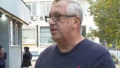 DOKTORI ANTIVAKSERI SU LUDACI Dr Stojanović brutalno o kolegama koje ne veruju u vakcinu: Treba da izgube licencu!