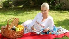 ILDA ŠAULIĆ ISKRENO O ŽIVOTU U AMERICI: Šabanova ćerka batalila mikrofon i zamenila ga belim sportom