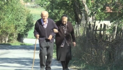 MILIVOJEVIĆI PROSLAVILI 71. GODINU BRAKA Ljubav iz školskih dana, nema laži i prevare, a za jedno kažu da im je bila greška