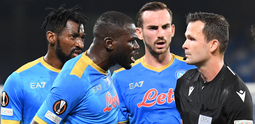 LIDER ZAPRETIO Nove uvrede i mi napuštamo meč!