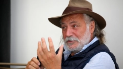 "BALERINA" MU JE RODILA DVOJE DECE, A ONDA GA JE NAPUSTILA ZBOG PREVARE Ovo je Ivanka, prva žena Radeta Šerbedžije! (FOTO)