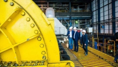 JOVAN DESPOTOVIĆ Svim zaposlenima "Elektroprivrede Srbije" želim mnogo sreće, zdravlja i uspeha u 2022. godini i zahvaljujem im na predanom radu