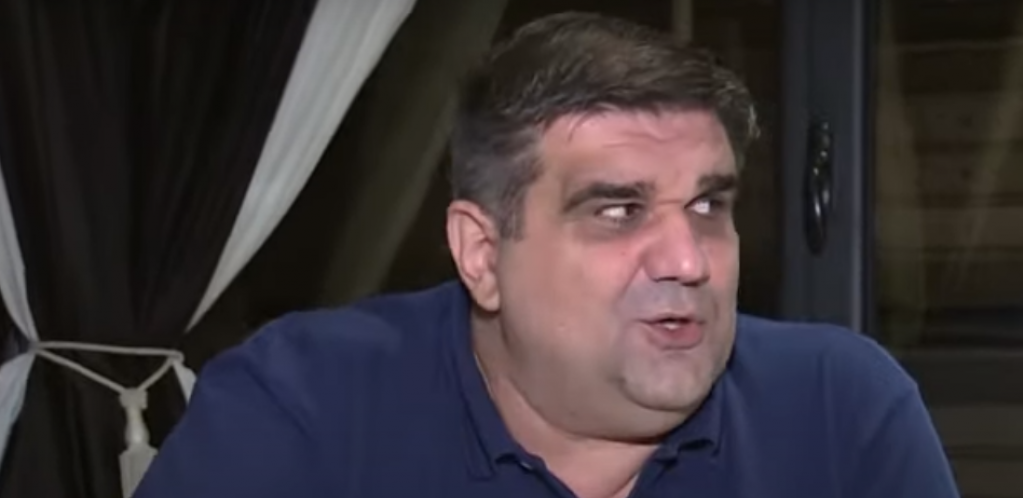 PEVAČICU TUKLA DEVOJKA U TRŽNOM CENTRU Saša Mirković otkrio da je samo tada nije zaštitio!