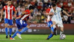 SLIKA KOJA JE SRUŠILA INTERNET Ronaldo i Mesi u društvu pred Mundijal, a nećete verovati gde  (FOTO)