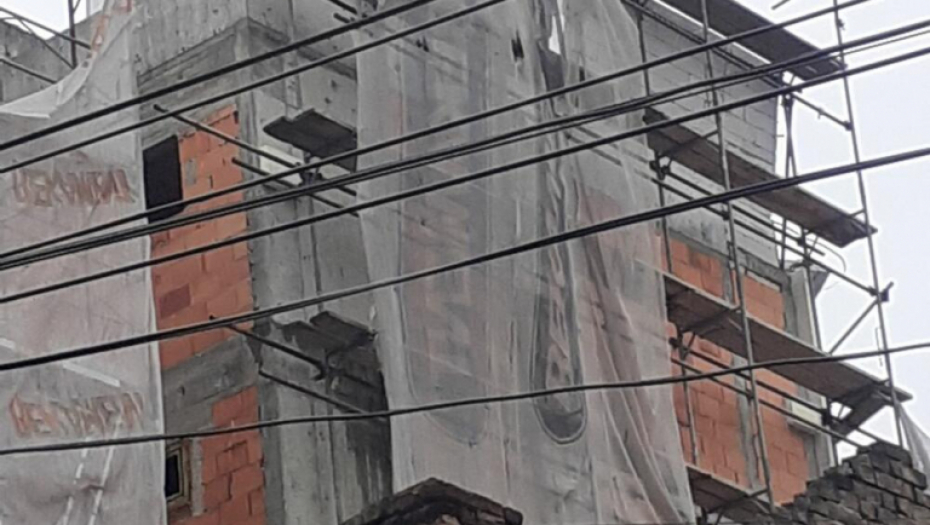 IZBEGNUTA KATASTROFA Na Paliluli hitnom intervencijom sprečeno rušenje zida (FOTO)