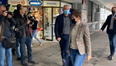 PREMIJERKA SKRENULA PAŽNJU NA SEBE Zlim jezicima poslala jasnu poruku zbog onoga što je obukla