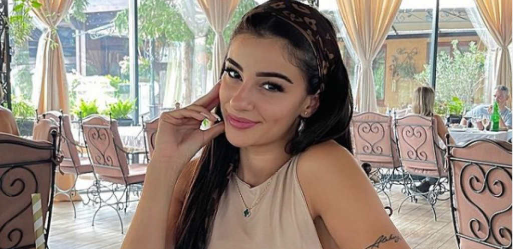 BIVŠA DARKA LAZIĆA PROFITIRALA NAKON RASKIDA! Marina Gagić zgrće ogromne pare, evo koliko koštaju njene usluge!