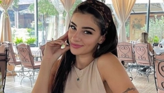 BIVŠA DARKA LAZIĆA PROFITIRALA NAKON RASKIDA! Marina Gagić zgrće ogromne pare, evo koliko koštaju njene usluge!