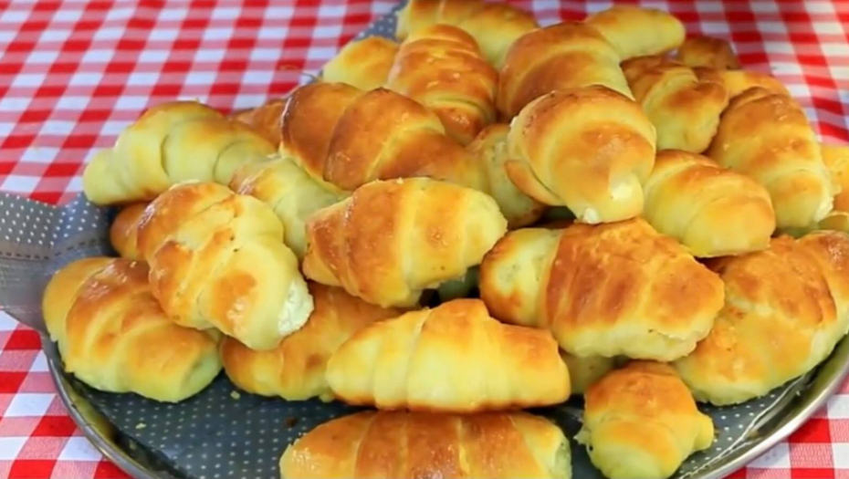 UKUSNE I MEKANE, TOPE SE U USTIMA Nikada niste probali ovakve kiflice