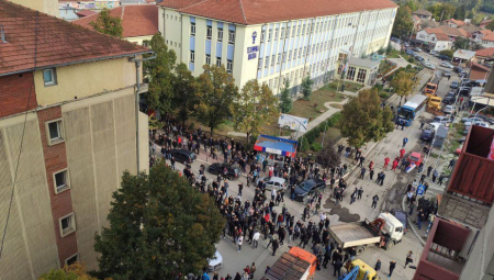 SRBI SA KOSOVA DANAS NA VAŽNOJ SEDNICI Biće razmatrana bezbednosna situacija