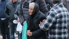 UMESTO DA IDEM MOJOJ LIKI NA SVADBU, JA JOJ IDEM NA GROB Potresne reči majke ubijenog Đokića