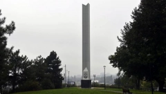 MATERIJALNO SVEDOČANSTVO POKRETA NESVRSTANIH Vesić: Obnovljen je obelisk kod Brankovog mosta(FOTO)