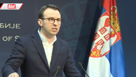 VANREDNO OBRAĆANJE IZ VLADE SRBIJE Dramatično na Kosovu