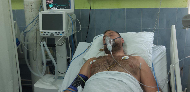 "SPASI GA NAŠA LJUBAVI MILA" Ranjeni srpski heroj, Srećko Sofronijević, dobio svoju pesmu!