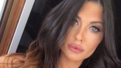 MUŽ JOJ JE BIO U ZVEZDAMA GRANDA! Ova atraktivna brineta je na Zadrugoviziji privukla veliku pažnju javnosti, a ove detalje iz života malo ko zna!