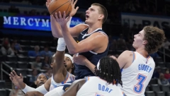 OD KOŠA DO KOŠA! Jokić raspoložen u četvrtom vezanom porazu Denvera, Pokuševski slabo šutirao!