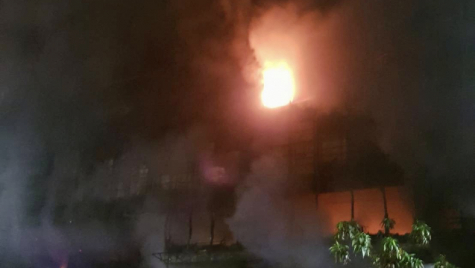 STRAVIČNA TRAGEDIJA U NEGOTINU Čovek stradao pokušavajući da ugasi požar na krovu kuće!