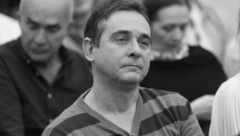 PREKO DANA SAM PLAKAO, A UVEČE GLUMIO ROKIJA BALBOU! Ovako je Marko Živić govorio o bolesti koju je preživeo, samo jednom je ogolio dušu!