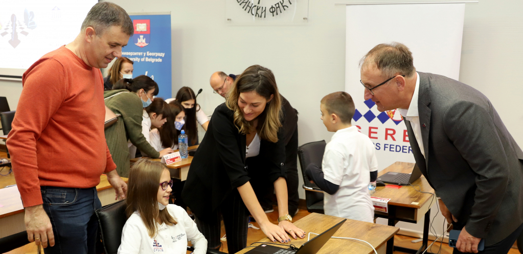 ONLAJN EP ZA KADETE I JUNIORE Lazić: Ova deca su deo šahovske budućnosti, ali i istorije koju tek gradimo (FOTO GALERIJA, VIDEO)
