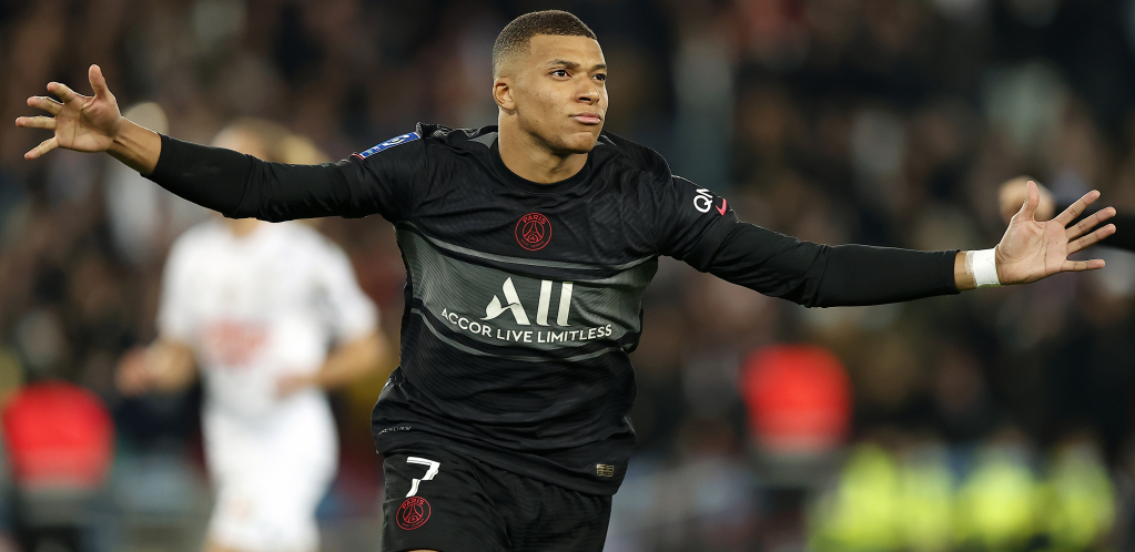 VELIKA FRKA ZBOG VAR-A Sada i on favorizuje moćne i bogate