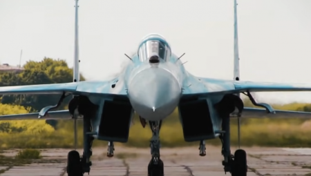 SU-27 JE JEDNOSTAVNO KRALJ! Ukrajinski pilot uporedio ruski lovac sa F-16: "Američki planeri ga moraju ozbiljno shvatiti" (VIDEO)