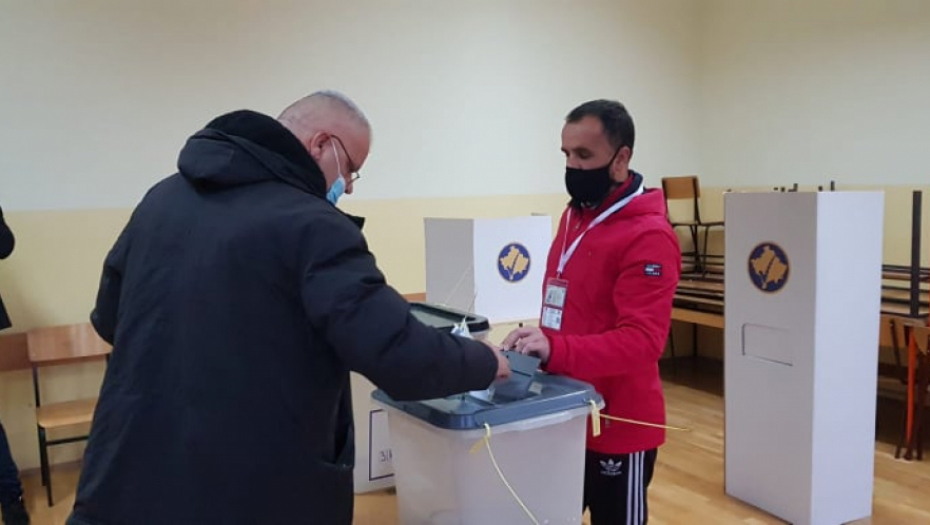 ZBOG OMETANJA IZBORA U Suvoj Reci uhapšena jedna osoba