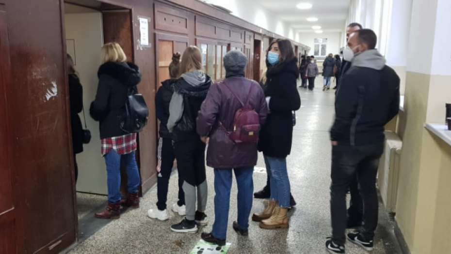 DOBRA IZLAZNOST U SRPSKIM OPŠTINAMA NA KIM CIK saopštila izlaznost do 11 časova!