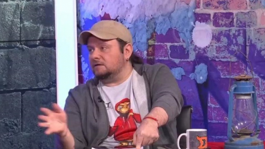 LUDILO JEREMIĆEVIH PODRŽAVALACA NE PRESTAJE Vidojković: Daj Bože da Amerika radi na rušenju Vučića!