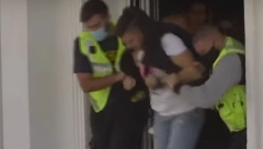 RAZBIO JE GLAVU, KRV ŠIKLJALA NA SVE STRANE Ovo je najgora svađa Dalile i Dejana u Zadruzi 5, svi su zanemeli nakon ovih kadrova