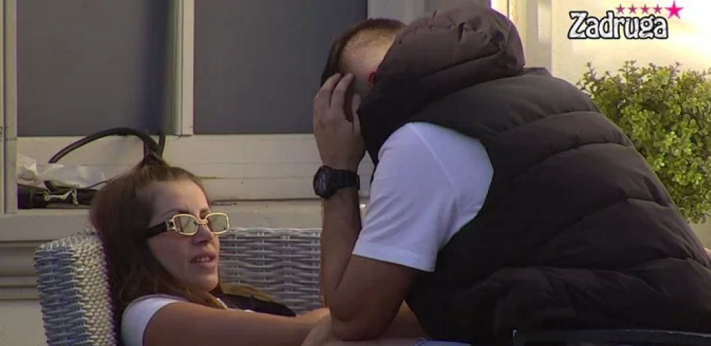 NASTAO NEVIĐENI HAOS! Dejan poludeo, izgubio kontrolu, lupao i lomio sve pred sobom