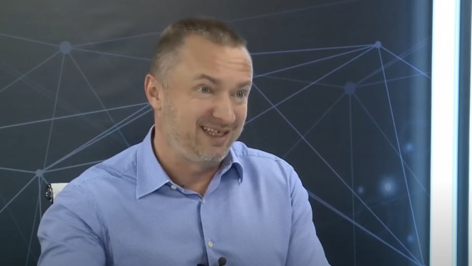 VAJNI PROFESOR PRAVA Pajtić za Anu Brnabić govorio:  "Evo džiber premijerke", ne štedi ni trudnu Nelu Kuburović