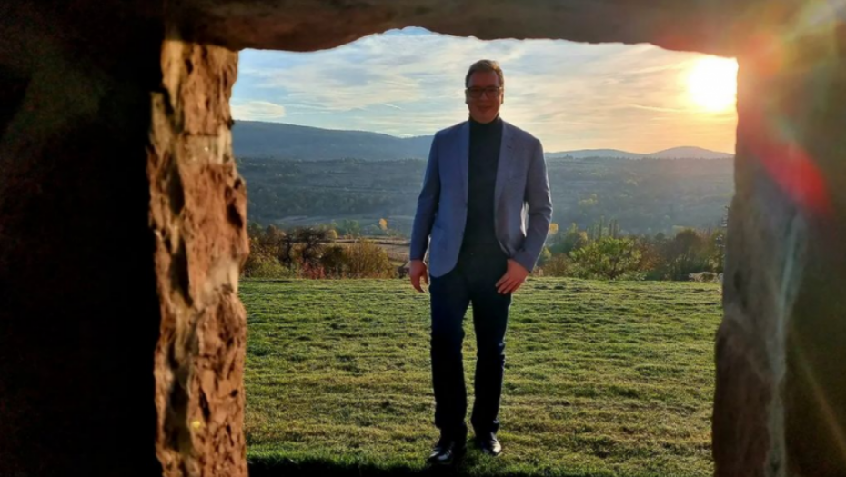 Vučić: Kasnimo svuda, ali...
