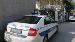 OPSADNO STANJE U DVORIŠTU UHAPŠENOG DŽONIĆA Policija traga za novim dokazima o brutalnom ubistvu! (FOTO)