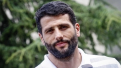 OVO JE SUPRUGA ALEKSANDRA ŠAPIĆA: Prelepu Milicu retko viđamo u javnosti, mlađa je od njega 10 godina a evo čime se bavila pre BRAKA