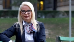 NAKON NAPADA POSLANIKA DVERI NA PREMIJERKU Oglasila se i potpredsednica Skupštine Srbije