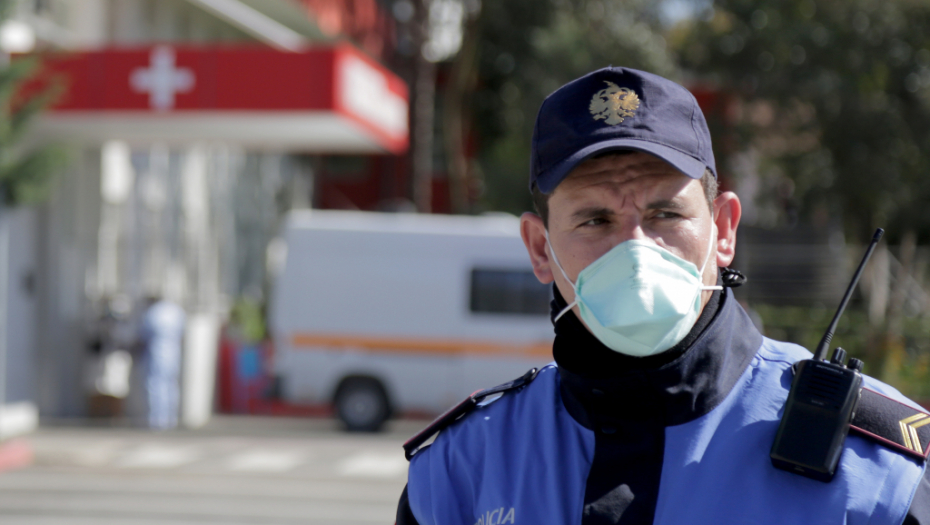 HOROR U ALBANIJI Upali kao lažna policija, odsekli prst preduzetniku i opljačkali ga: Odjekivali pucnji!